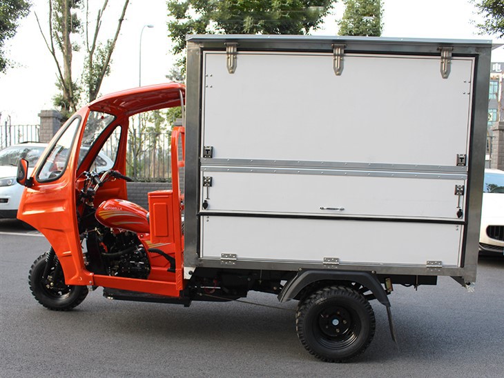 3.200cc trike food cart